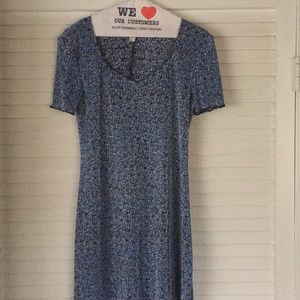 Dress - blue light dress, nice cut - short sleeve